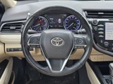 Used 2019 Toyota Camry XLE image 5