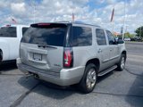 Used 2007 GMC Yukon Denali image 2