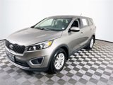 Used 2018 Kia Sorento L image 4