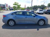 Used 2022 Toyota Corolla LE image 2