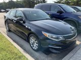 Used 2018 Kia Optima EX w/ Premium Package image 3