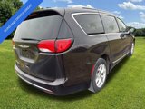 Used 2017 Chrysler Pacifica Touring-L Plus w/ Tire & Wheel Group image 6