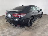 Used 2021 Toyota Camry XSE image 3