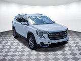 Used 2023 GMC Terrain SLT image 2
