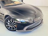 Used 2020 Aston Martin V8 Vantage Coupe image 3