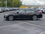 Used 2022 Nissan Altima 2.5 SV image 5