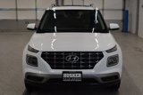 Used 2024 Hyundai Venue SEL image 3