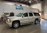 Used 2004 GMC Yukon XL Denali image 2