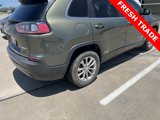 Used 2019 Jeep Cherokee Latitude w/ Popular Appearance Group image 4