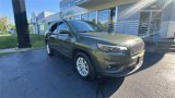 Used 2019 Jeep Cherokee Latitude w/ Cold Weather Group image 4