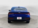 Used 2024 Hyundai Elantra SEL w/ Convenience Package image 4