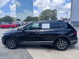 Used 2020 Volkswagen Tiguan SE w/ Panoramic Sunroof Package image 4