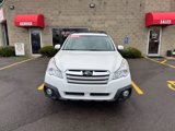 Used 2014 Subaru Outback 2.5i Limited image 2