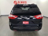 Used 2016 Toyota Sienna XLE image 5