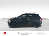 Used 2020 Chevrolet Trax LT w/ Sun & Sound Package image 2