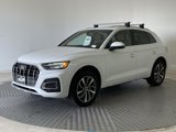 Used 2021 Audi Q5 Premium w/ Convenience Package image 3