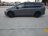 New 2025 Chrysler Pacifica Limited image 2