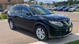 Used 2015 Nissan Rogue SV image 3