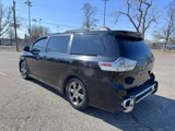 Used 2012 Toyota Sienna SE image 5