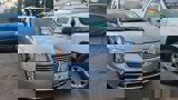 Used 2013 Chrysler Town & Country Touring image 3