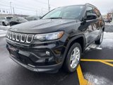 Used 2022 Jeep Compass Latitude image 3