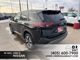Used 2023 Nissan Rogue SV image 3