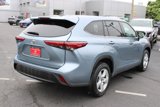 Used 2022 Toyota Highlander LE image 5