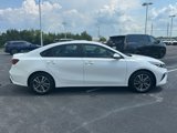 Used 2022 Kia Forte LXS image 4