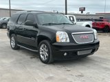 Used 2014 GMC Yukon Denali image 3