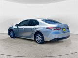 Used 2021 Toyota Camry LE image 3