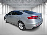 Used 2019 Ford Fusion SE image 4