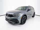 Used 2023 Volkswagen Tiguan SE R-Line image 3