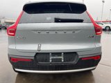 Certified 2025 Volvo XC40 B5 Core image 4