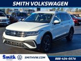Certified 2024 Volkswagen Tiguan SE image 3