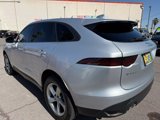Used 2017 Jaguar F-PACE Premium image 4