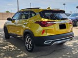 Used 2023 Kia Seltos SX w/ SX Sunroof Package image 3