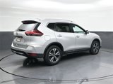 Used 2018 Nissan Rogue SL image 4