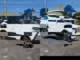 Used 2023 Chevrolet Blazer LT image 3