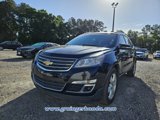 Used 2017 Chevrolet Traverse LT w/ Style and Technology Package image 2
