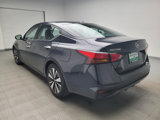 Used 2022 Nissan Altima 2.5 SV image 5