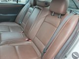 Used 2011 Hyundai Genesis 4.6 image 6