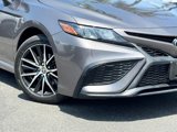 Used 2024 Toyota Camry SE image 4