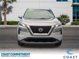 Used 2021 Nissan Rogue SV image 2