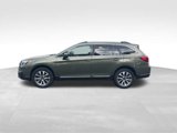 Used 2017 Subaru Outback 3.6R Touring image 2