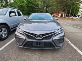 Used 2019 Toyota Camry SE image 2