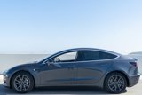 Used 2018 Tesla Model 3 Long Range image 2