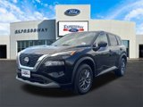 Used 2023 Nissan Rogue S image 2