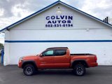 Used 2016 Toyota Tacoma TRD Off-Road image 2