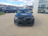 Used 2018 Toyota Camry LE image 2