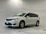 Used 2019 Chrysler Pacifica Touring-L w/ Tire & Wheel Group image 2